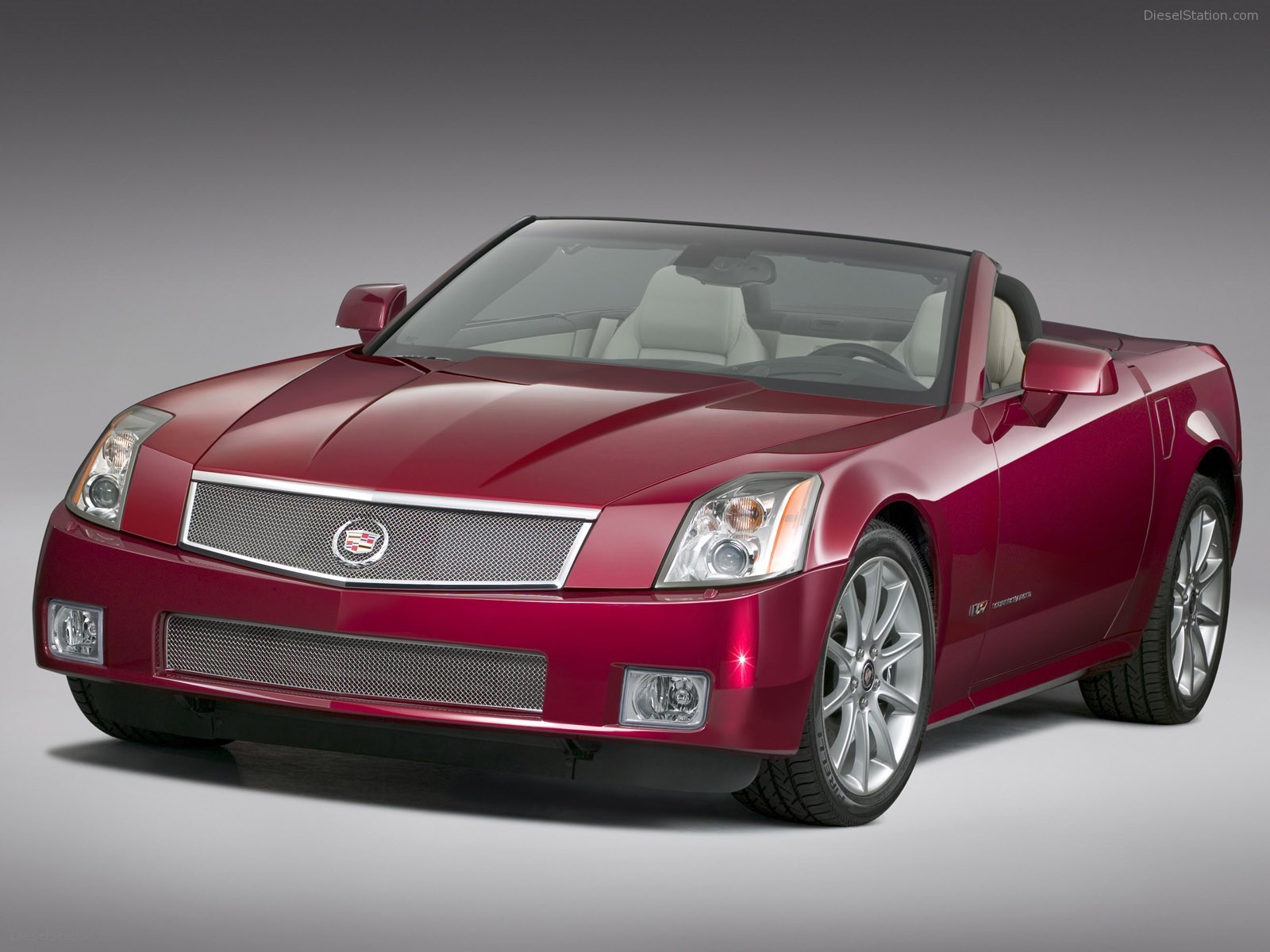 Cadillac XLR V